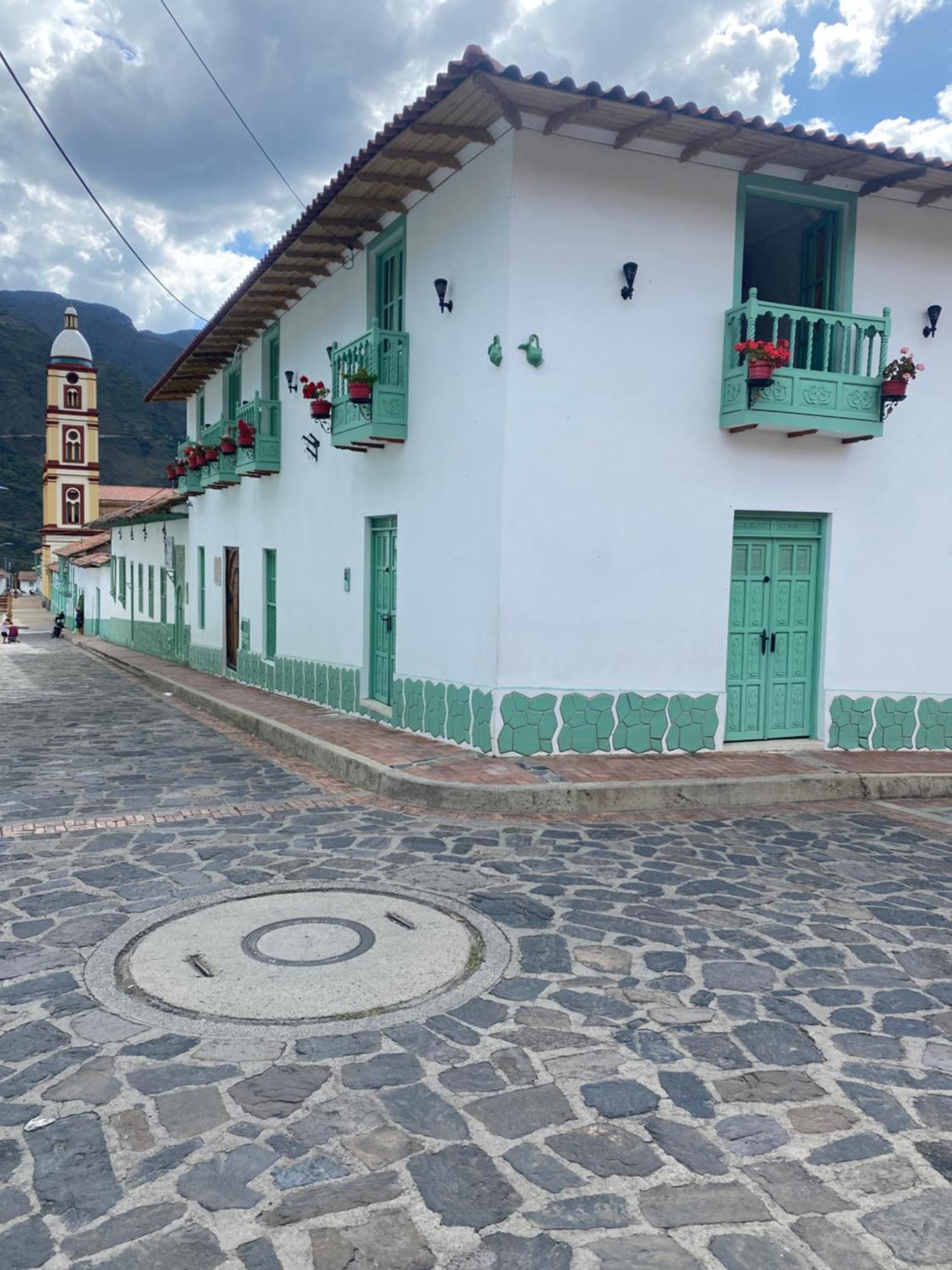 Gll Hotel El Cocuy 外观 照片